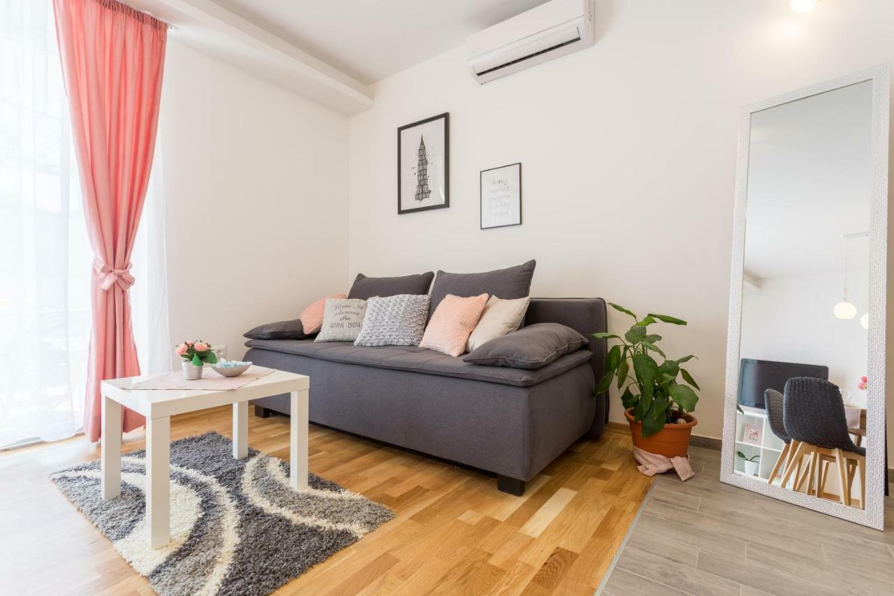 Ferienwohnung Apartman Matea Podstrana Exterior foto