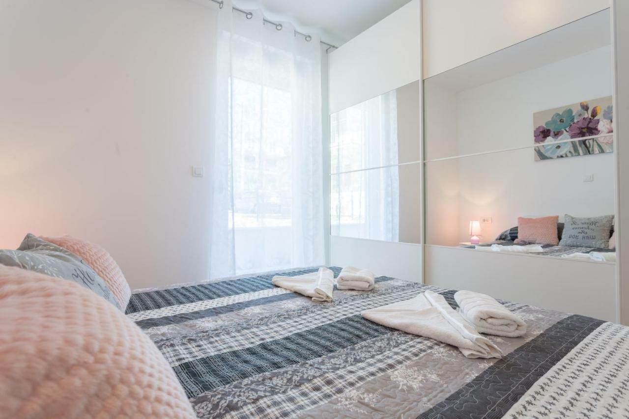 Ferienwohnung Apartman Matea Podstrana Exterior foto